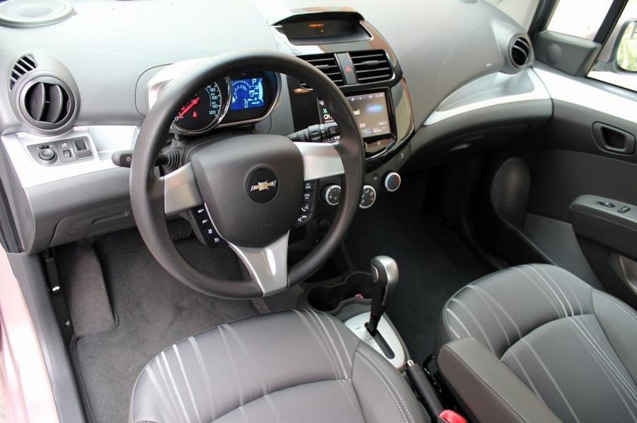  Chevrolet Spark 2013 года  (фото 30 из 204)